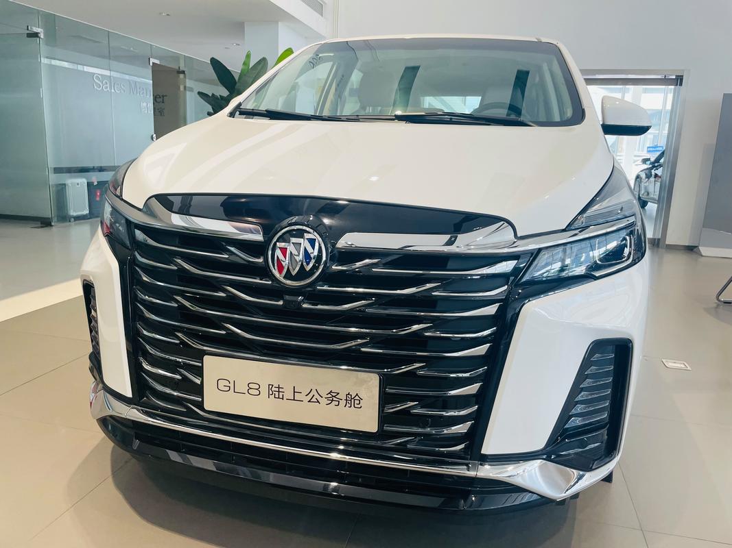 详细阅读:别克 GL8:豪华与实用的完美结合 别克 GL8:豪华与实用的完美结合