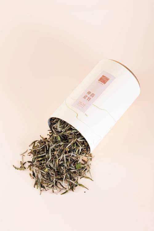 详细阅读:白茶:淡雅中的醇厚韵味与独特魅力 白茶:淡雅中的醇厚韵味与独特魅力