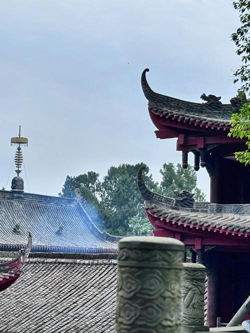 石经寺：千年古刹的佛光禅韵