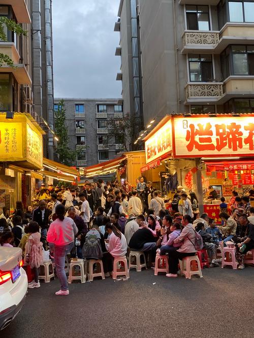 奎星楼街：烟火人间的文艺与美食交融之地