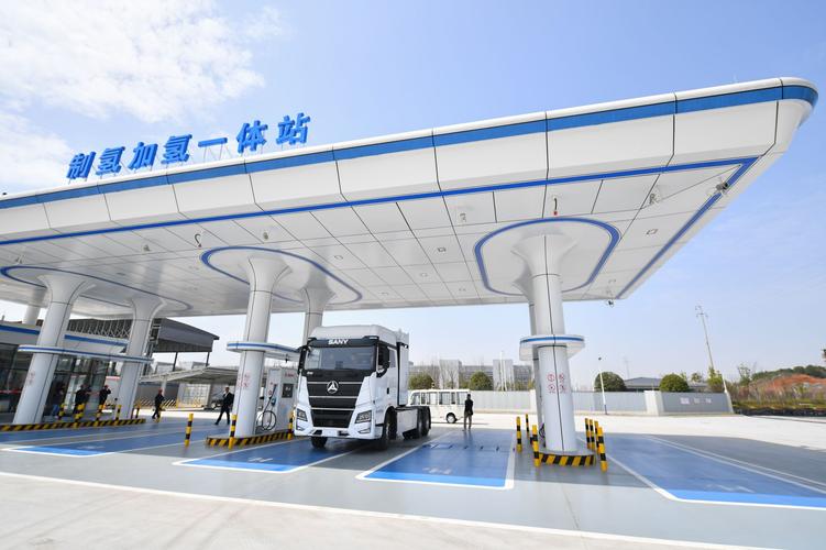氢能加注站：绿色能源新引擎，未来交通新方向