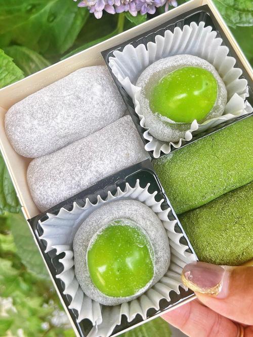 金针菇：从田间到餐桌的绿色传奇