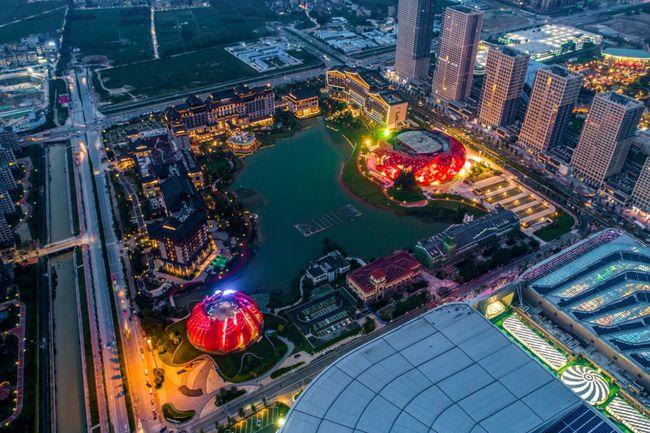 广州融创文旅城：粤港澳湾区的文旅新地标与综合体验
