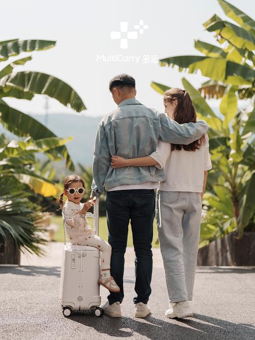婴儿推车杯架：为亲子出行增添便利与温馨
