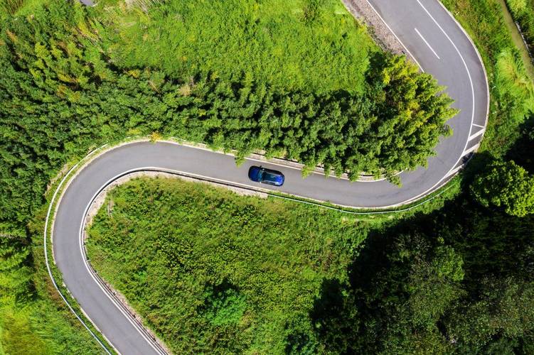 详细阅读:汽车共享:驶向绿色出行新赛道,重塑交通生态 汽车共享:驶向绿色出行新赛道,重塑交通生态