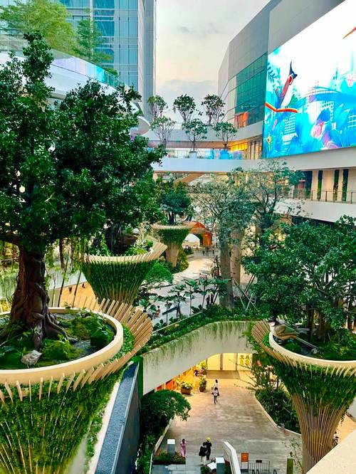 详细阅读:龙岗万科广场:城市商业新地标,引领品质生活新潮流 龙岗万科广场:城市商业新地标,引领品质生活新潮流