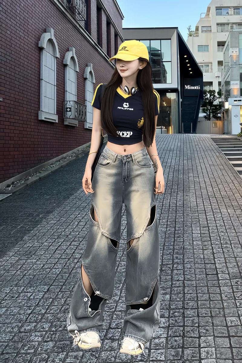 破洞时尚穿搭：个性与潮流的完美碰撞