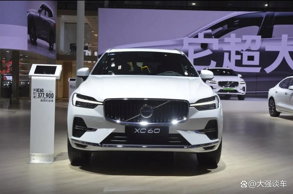 2025款沃尔沃XC60：豪华与实用并存的北欧之光