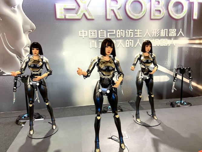 人形机器人：科技前沿的仿人奇迹