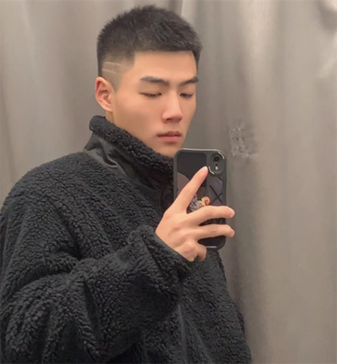 寸头发型推荐：展现男性魅力的利落之选