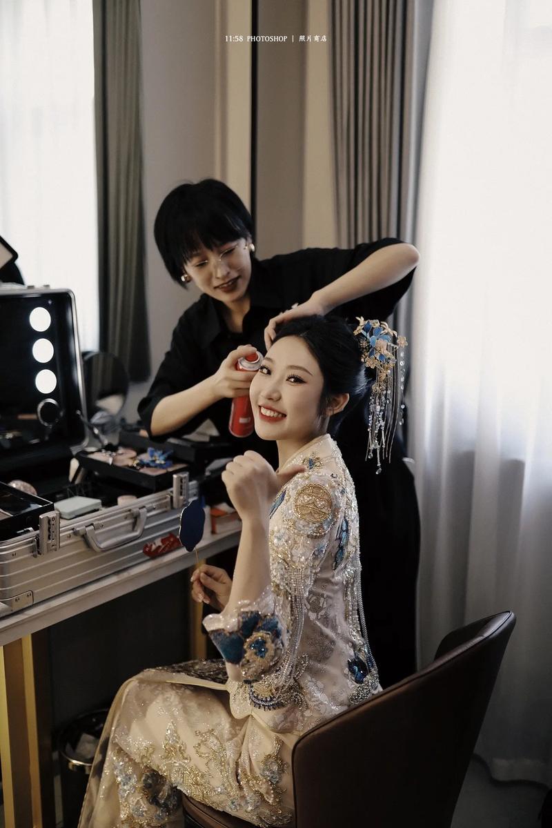 新娘妆容造型：打造梦幻婚礼中的绝美佳人
