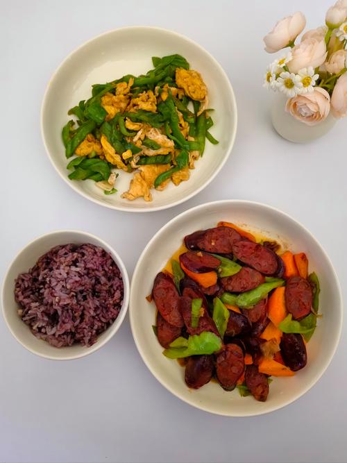 简单营养午餐，美味与健康兼得