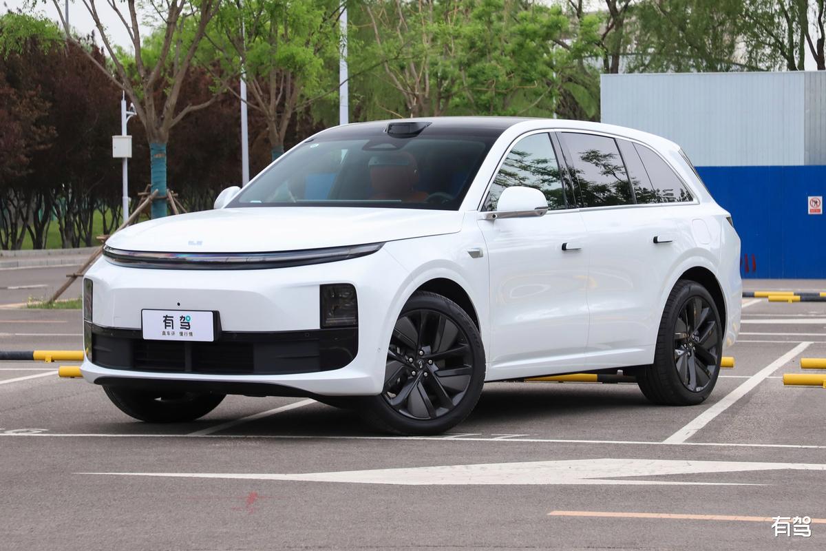 汽车紧凑型车：城市出行的理想之选