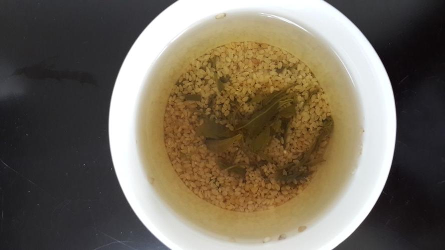 芝麻菜茶：一杯清幽，润养身心的自然馈赠