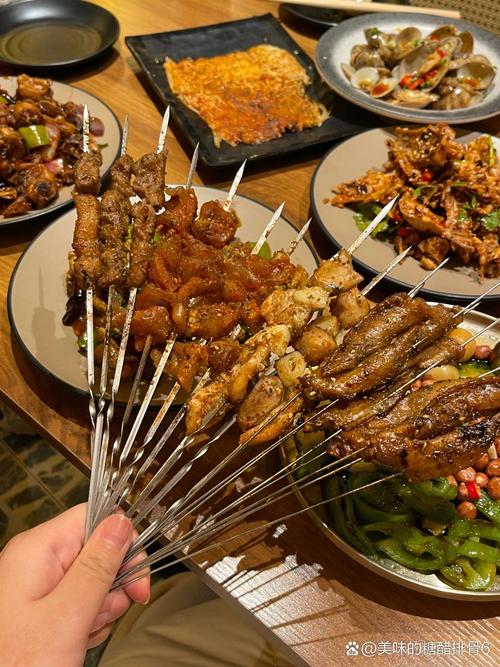 家常夜宵：慰藉灵魂的深夜食堂