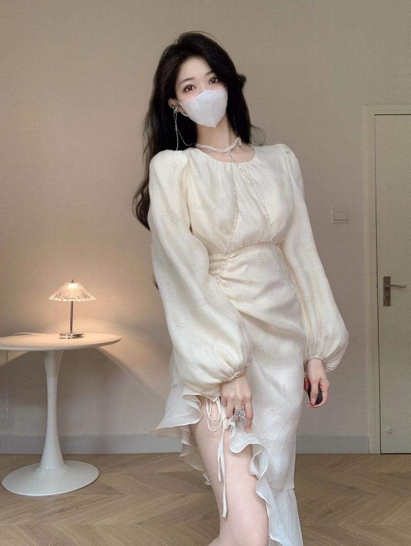详细阅读:羊腿袖时尚穿搭:解锁多元风格,展现独特魅力 羊腿袖时尚穿搭:解锁多元风格,展现独特魅力