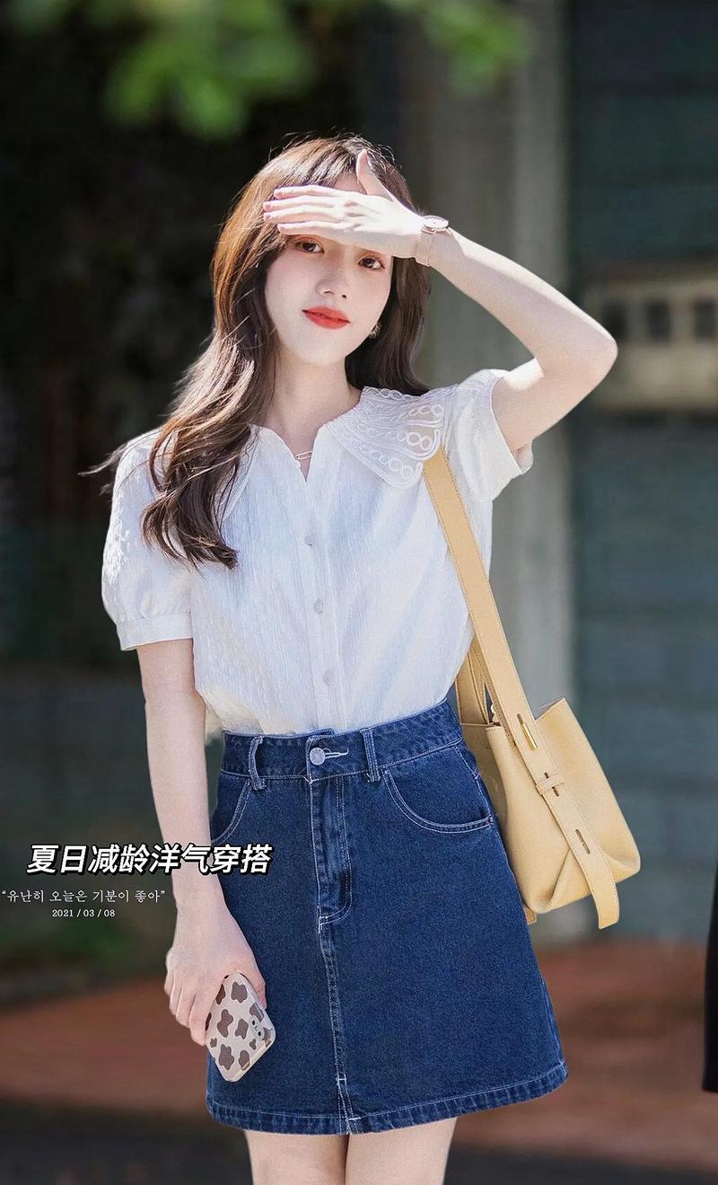 详细阅读:娃娃领设计时尚穿搭:解锁多元风格,演绎别样魅力 娃娃领设计时尚穿搭:解锁多元风格,演绎别样魅力