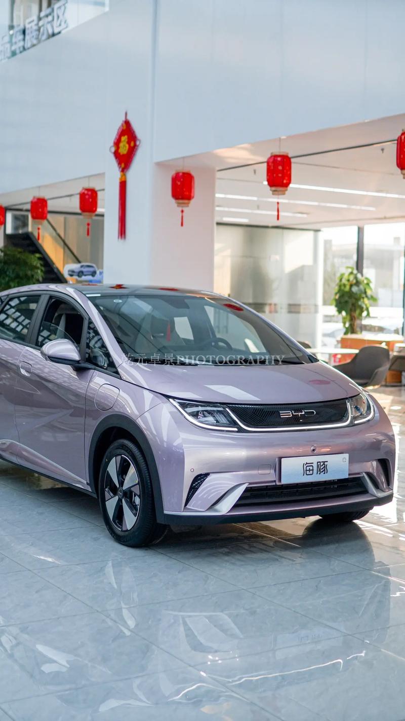 详细阅读:比亚迪海豚深度解析:十万级纯电精品小车,实力究竟如何? 比亚迪海豚深度解析:十万级纯电精品小车,实力究竟如何?
