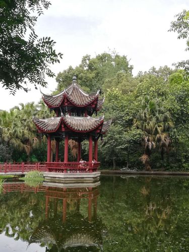 幸福梅林,幸福梅林景区